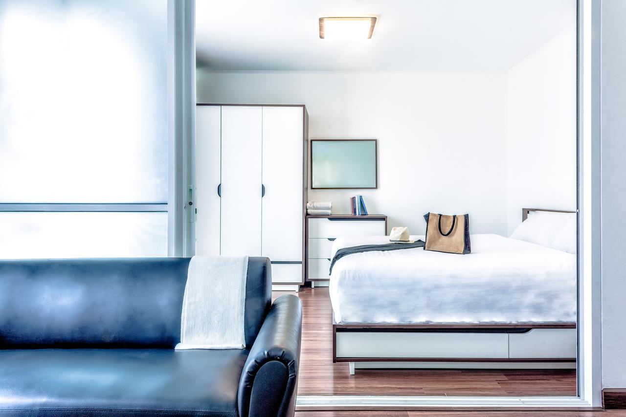 The Wide Condotel - Phuket Phòng bức ảnh