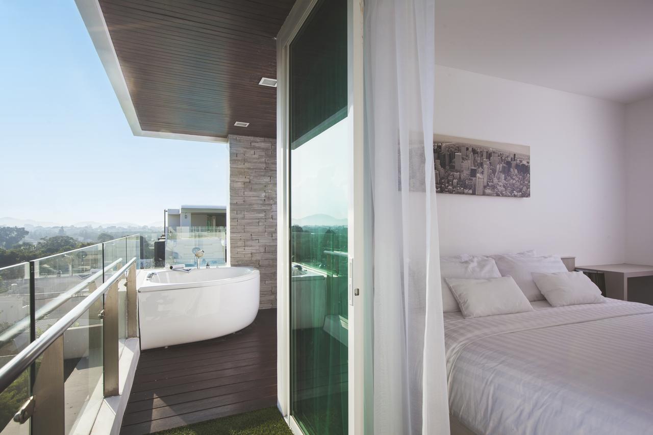 The Wide Condotel - Phuket Phòng bức ảnh